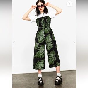 Disturbia sz 10us fern jumpsuit. Witch goth green babe!